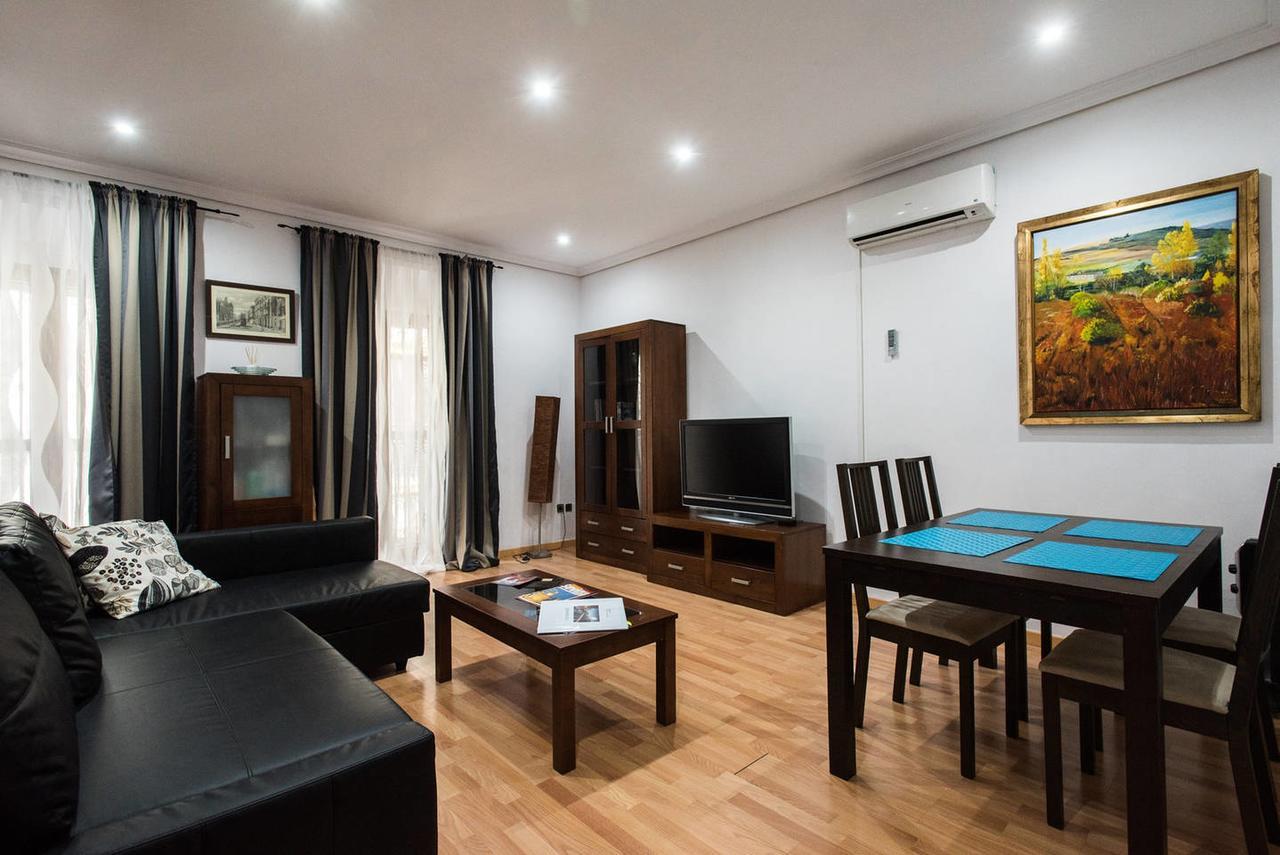 The Bell Ringer House Appartement Sevilla Buitenkant foto