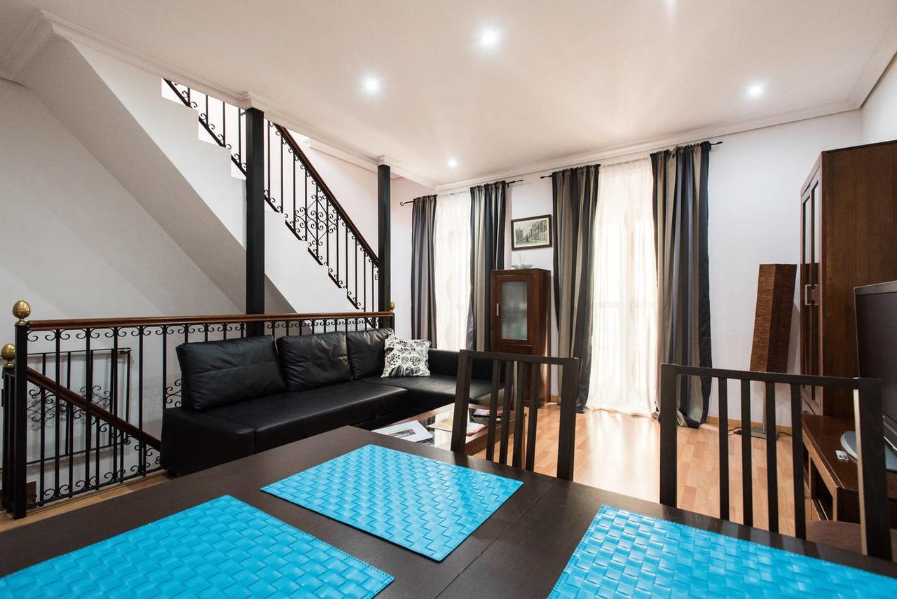 The Bell Ringer House Appartement Sevilla Buitenkant foto